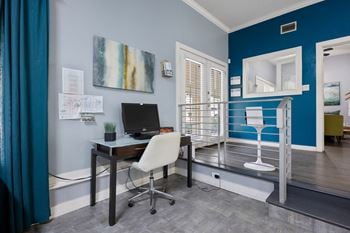 Work desk